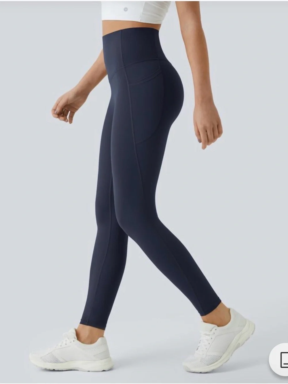 NWOT Halara UltraSculpt™ High Waisted Tummy Control Pocket Shaping 7/8 Leggings - Picture 1 of 9